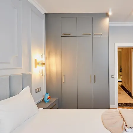 Apartment Florance Luxury In Burgas